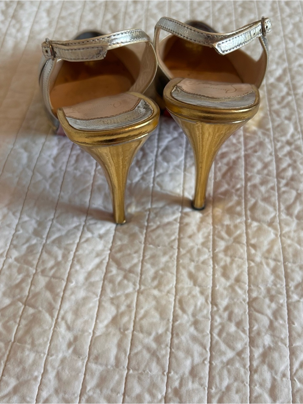 Christian Louboutin Foxtrot Black and Silver Patent Slingback Pumps w/Gold Trim - Picture 5 of 6